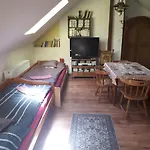 Chalupa, 3x Apartmany, 11 Luzek. Apartment