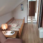 Chalupa, 3x Apartmany, 11 Luzek. Apartment *