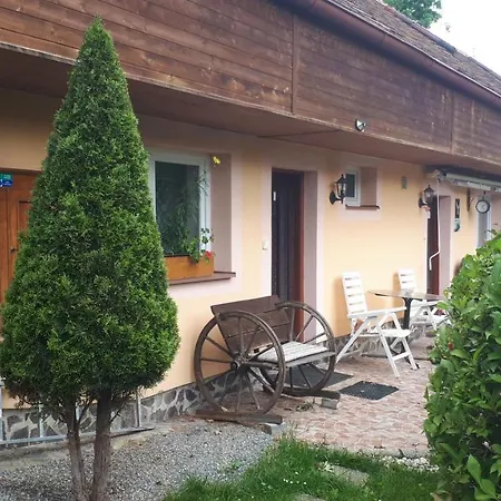 Apartment Chalupa, 3x Apartmany, 11 Luzek. *