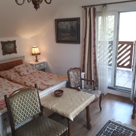 Apartment Chalupa, 3x Apartmany, 11 Luzek.