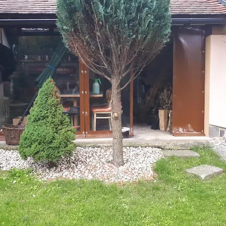 Apartment Chalupa, 3x Apartmany, 11 Luzek. *