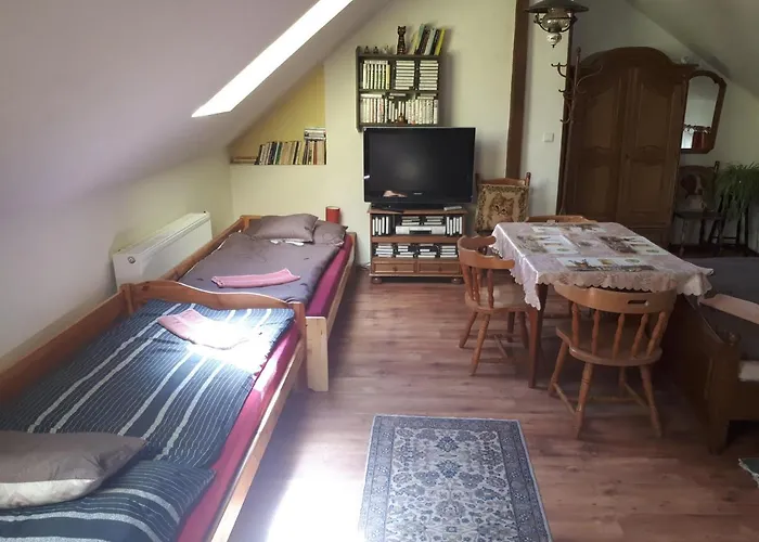 Chalupa, 3x Apartmány, 11 Lůžek. Appartamento