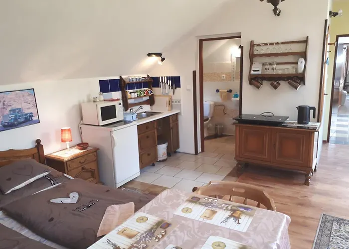 Appartamento Chalupa, 3x Apartmány, 11 Lůžek. Sedlec-Prcice